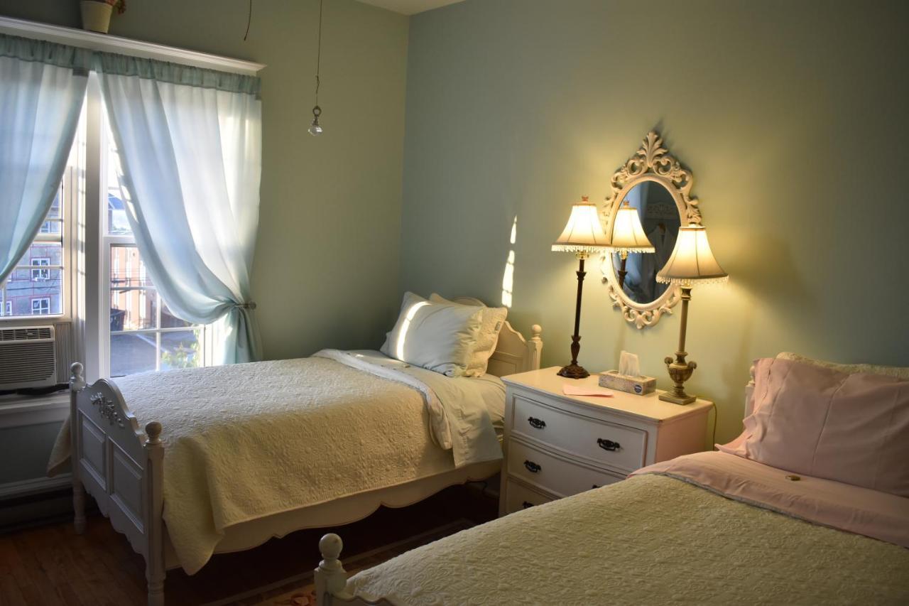 King George B&B Miramichi Bagian luar foto